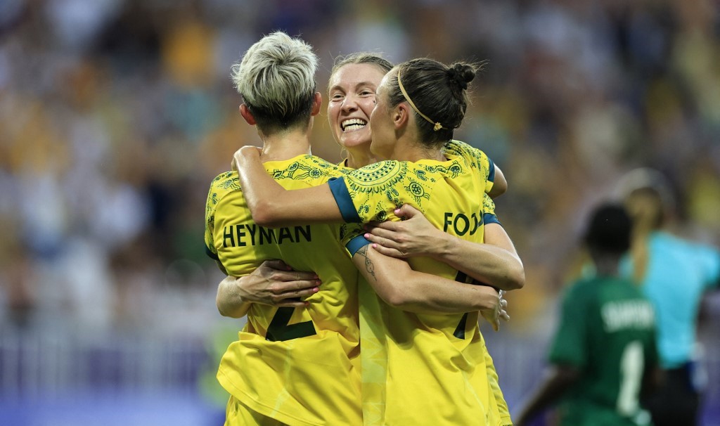 Australia Wins 11-Goal Thriller; Spain Advances to Knockouts in Olympic Football